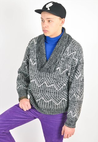 VINTAGE 80'S JUMPER IN ABSTRACT PRINT