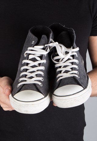 VINTAGE CONVERSE HIGH TOPS GREY