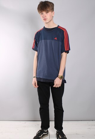 VINTAGE ADIDAS T-SHIRT