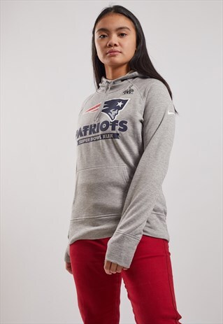 VINTAGE NIKE NEW ENGLAND PATRIOTS HOODIE