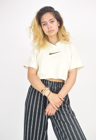 VINTAGE 90'S NIKE CROP TOP