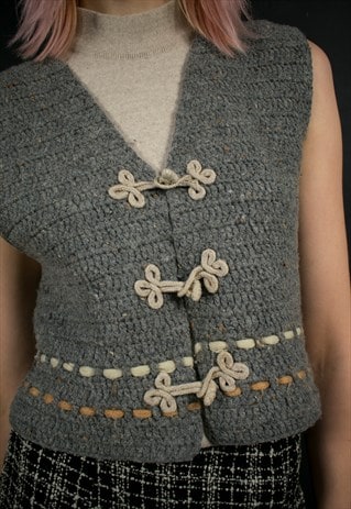 GREY KNIT WAISTCOAT