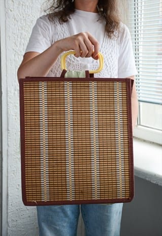 VINTAGE UNIQUE 70'S BROWN STRAW BAG