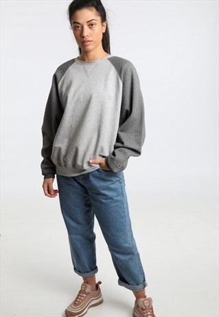 90S CHAMPION SWEATSHIRT