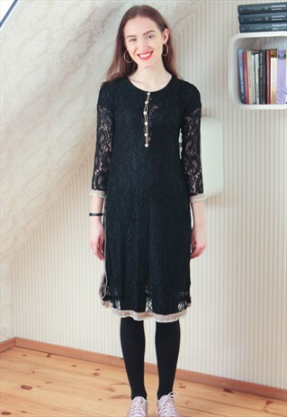 BLACK CROCHET