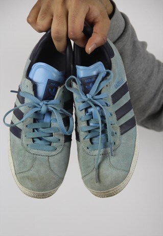 VINTAGE ADIDAS GAZELLE BLUE SUEDE TRAINERS