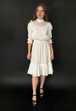 70's Vintage Cream/White Victoriana Lace Cotton Dress