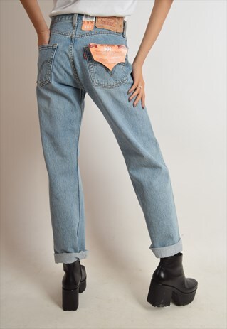 VINTAGE/ NEW WITH TAG LEVIS 501 JEANS W28 L30 (2706)