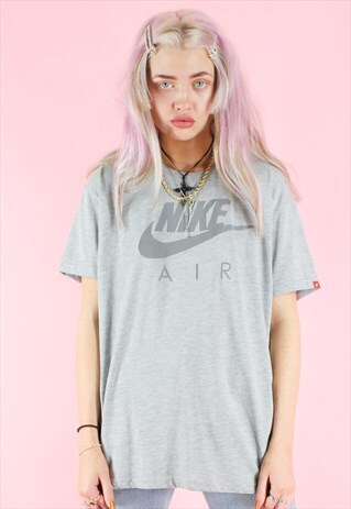 VINTAGE 90S NIKE T-SHIRT Y2K LIGHT GREY REFLECTIVE LOGO