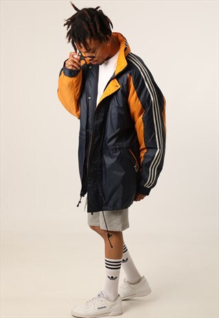 VINTAGE ADIDAS PADDED JACKET