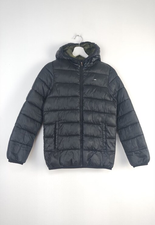 garment image