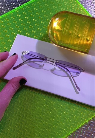 Y2K ULTRA SLIM RIMLESS SUNGLASSES IN PURPLE