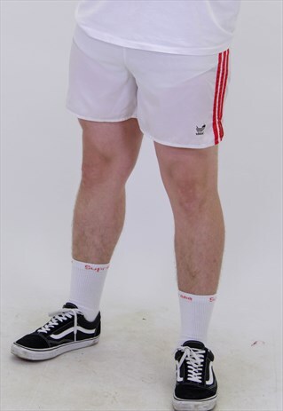 VINTAGE ADIDAS SHORTS
