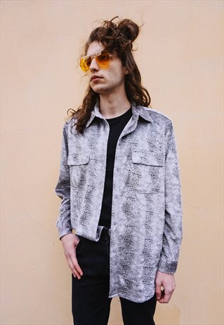 VINTAGE BLACK/WHITE/OLIVE ABSTRACT ANIMAL PRINT SHIRT