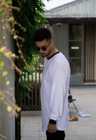 BASIS LONG SLEEVE - SIXTY SIX DEUST