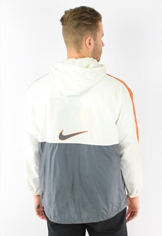 NIKE VINTAGE SPORTS TRACK JACKET