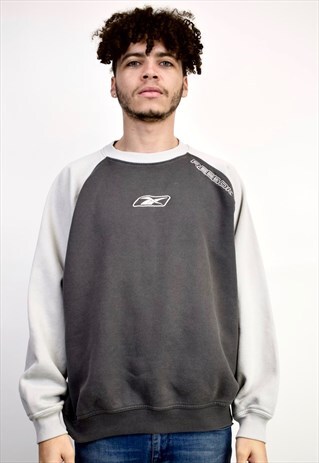 VINTAGE 90'S REEBOK SWEATSHIRT
