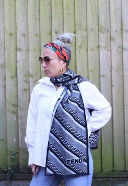 Vintage 1990s Fendi scarf in black