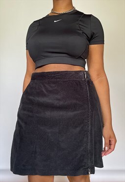 Vintage Y2K IZOD Black Corduroy Grunge Mini Skirt (M/L) 