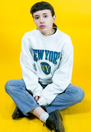 VINTAGE NEW YORK USA CHECK SWEATSHIRT