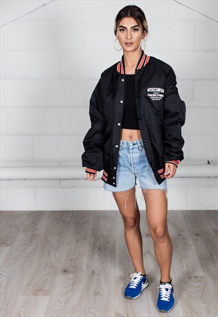 VINTAGE WISCONSIN COACHES CORNER UNISEX BOMBER JACKET
