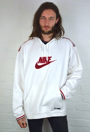 VINTAGE 90'S NIKE HOODIE