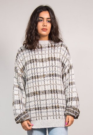 VINTAGE 90'S WHITE CHECK PATTERN KNIT JUMPER