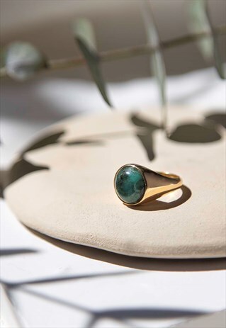 SIGNET S EMERALD GOLD