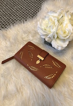 Brown purse with gold leaf 