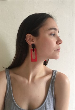 VINTAGE 90S BLACK AND RED GEOMETRIC EARRINGS
