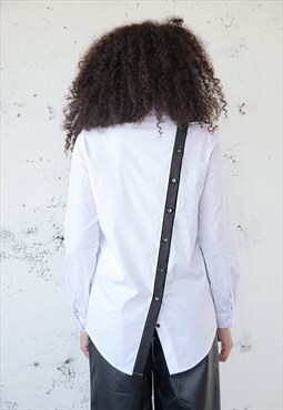 Elongated shirt with contrast back fastening in cotton