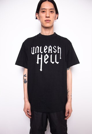 VINTAGE 90S 'UNLEASH HELL' BLACK T-SHIRT ID:A173