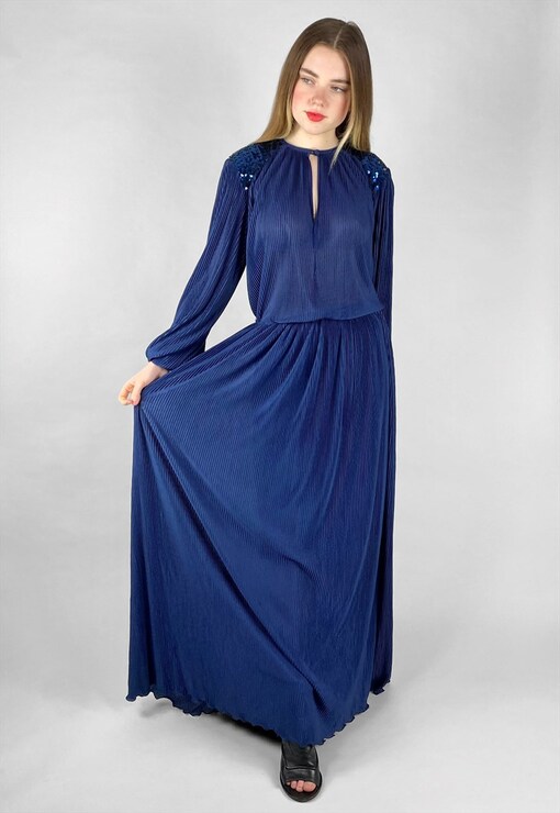 garment image