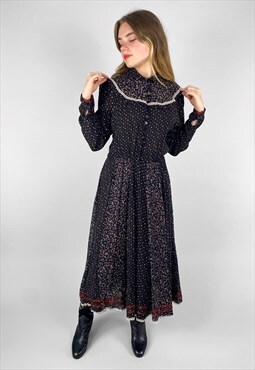 Elkont 70's Vintage Prairie Black Ruffle  Midi Dress