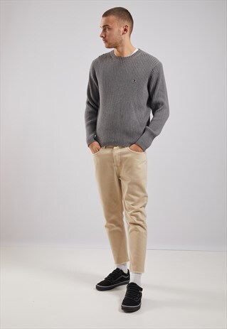 VINTAGE TOMMY HILFIGER KNITTED JUMPER