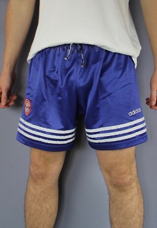 VINTAGE ADIDAS FC BAYERN MUNICH SHORTS IN WITH EMBROIDERED L