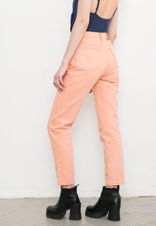 LIGHT PEACH STRAIGHT FIT MOM JEANS