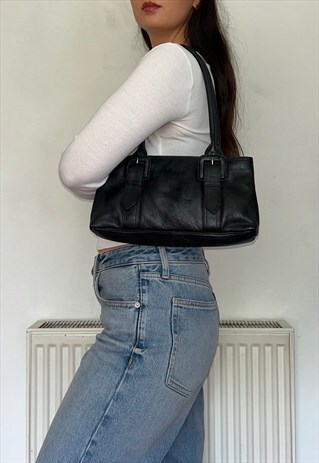 Black Leather 90s Vintage Shoulder Bag