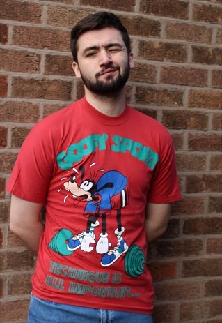 VINTAGE DISNEY GOOFY SPORT T SHIRT