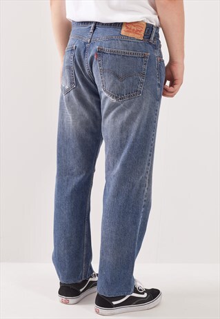 VINTAGE LEVI'S 505 STRAIGHT LEG JEANS