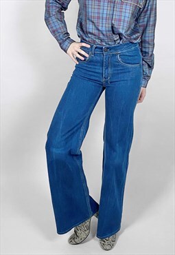 90's 18th Amendment Ladies Low Rise Flared Blue Jeans