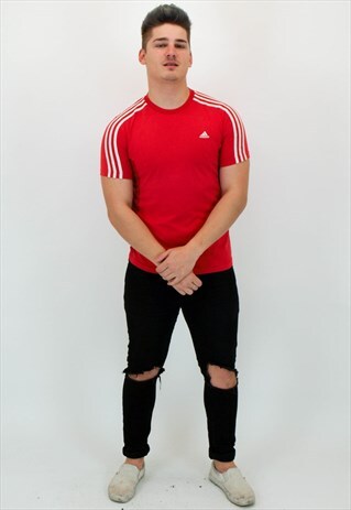 VINTAGE ADIDAS T-SHIRT
