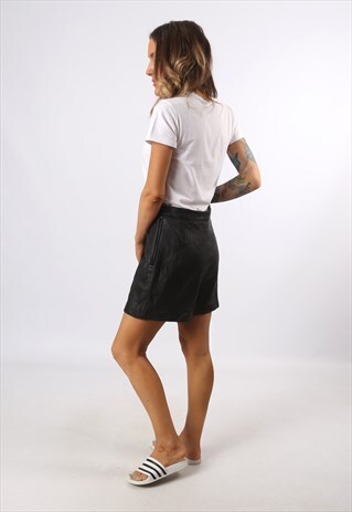 HIGH WAISTED LEATHER SHORTS BOHEMIAN UK 12 - 14 (K7CN)