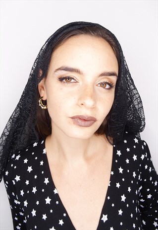 BLACK MOON STUDS