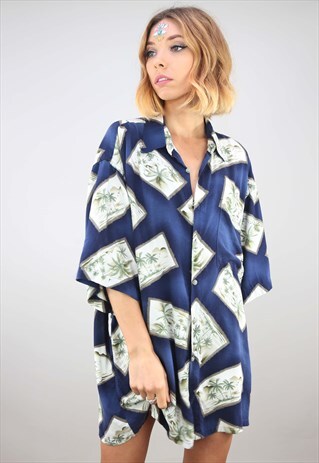 VINTAGE OVERSIZED SHORT SLEEVE HAWAIIAN PATTERNED SHIRT