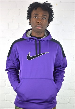 VINTAGE 90'S NIKE HOODIE