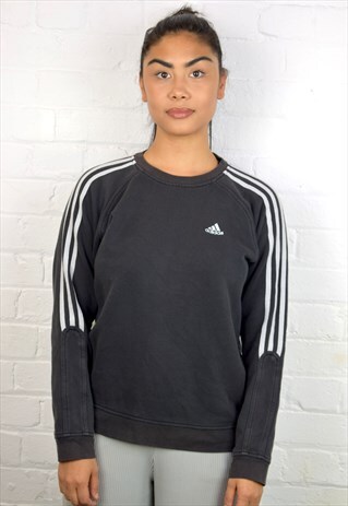 VINTAGE 90'S ADIDAS SWEATSHIRT