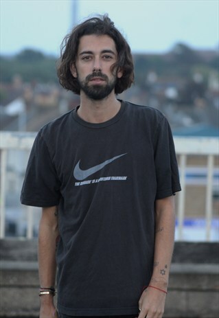 RETRO // NIKE // T-SHIRT