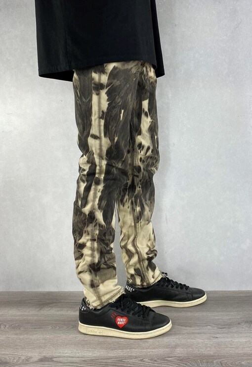 garment image