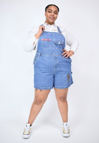 VINTAGE 90'S WINNIE THE POOH DENIM DUNGAREES WITH POCKETS